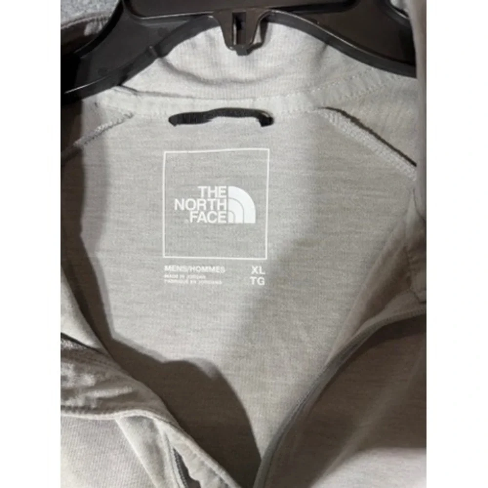 The North Face Mens XL Gray 1/4 Zip Long Sleeve Pullover Shirt NF0A5371 Gorpcore